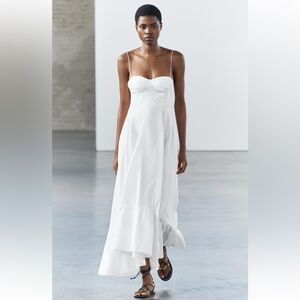 ZARA ZW COLLECTION RUFFLED POPLIN DRESS
Midi dress made of 100% cotton.